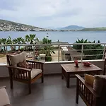 House Of Heaven * Sarandë